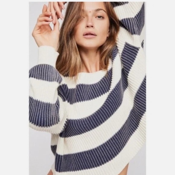 Free People Sweaters - Free People Just My Stripe Cropped sweater